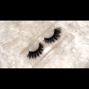 Mink fluffy lashes 18mm 🥰